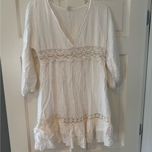 Bohemian style White Lace Trim Women's swim coverup size S EUC